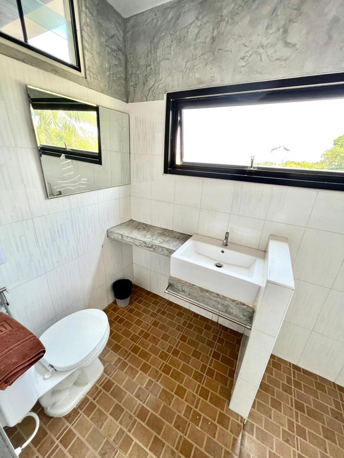 Blue Wave House Hotell Koh Tao Rum bild